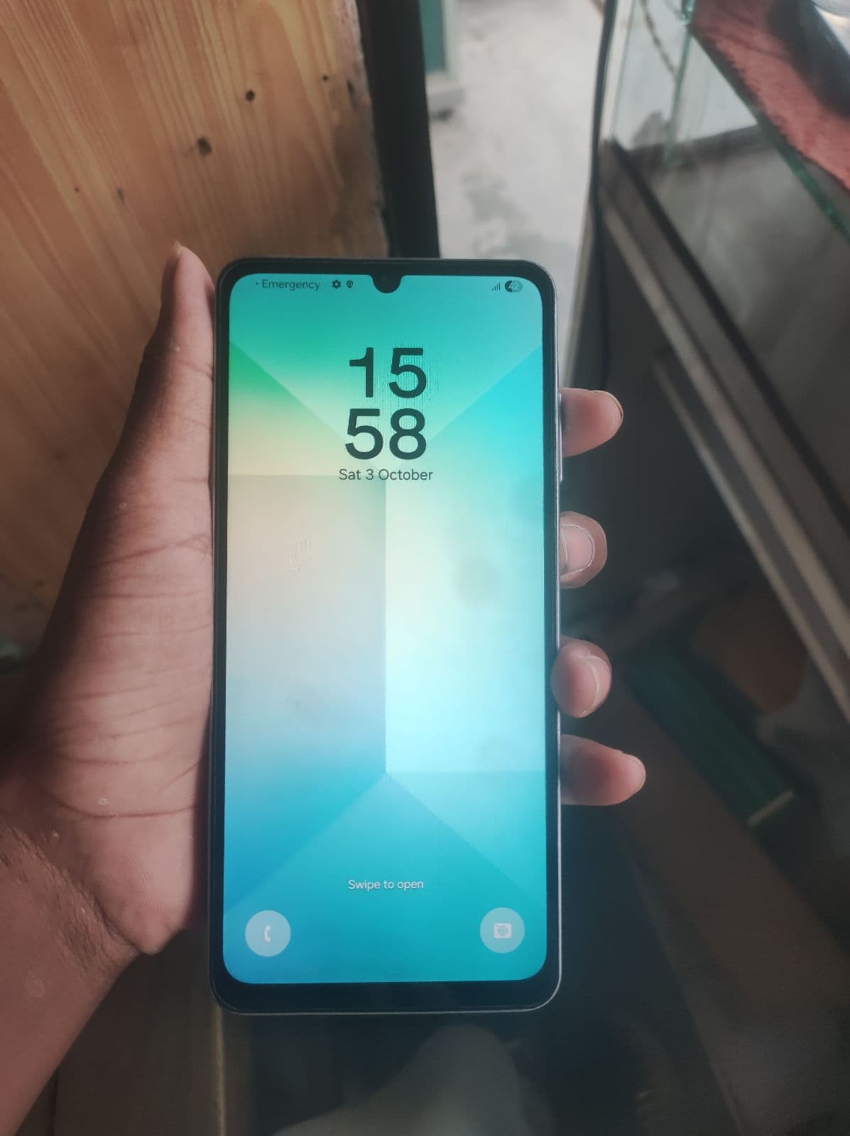 Samsung Galaxy A06 4GB / 64GB in White — photo 2