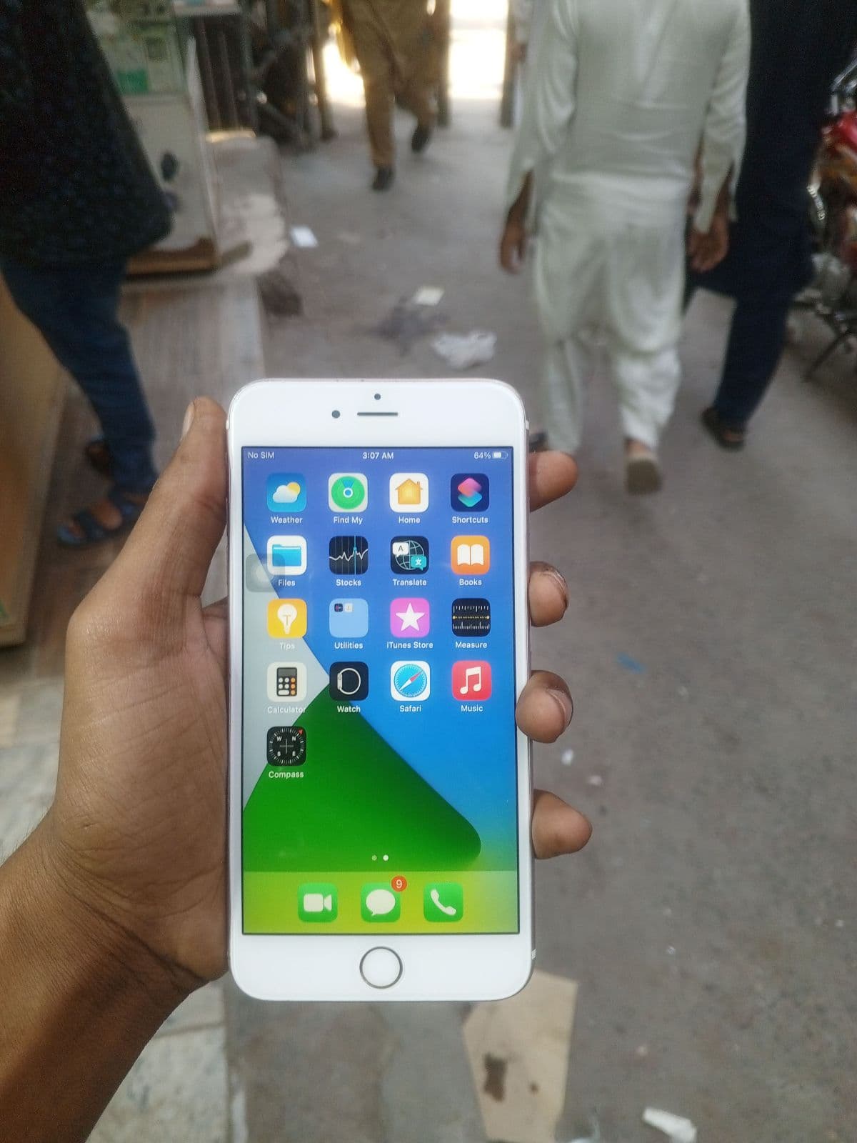 Apple iPhone 6s Plus 16GB in Rose Gold — photo 2