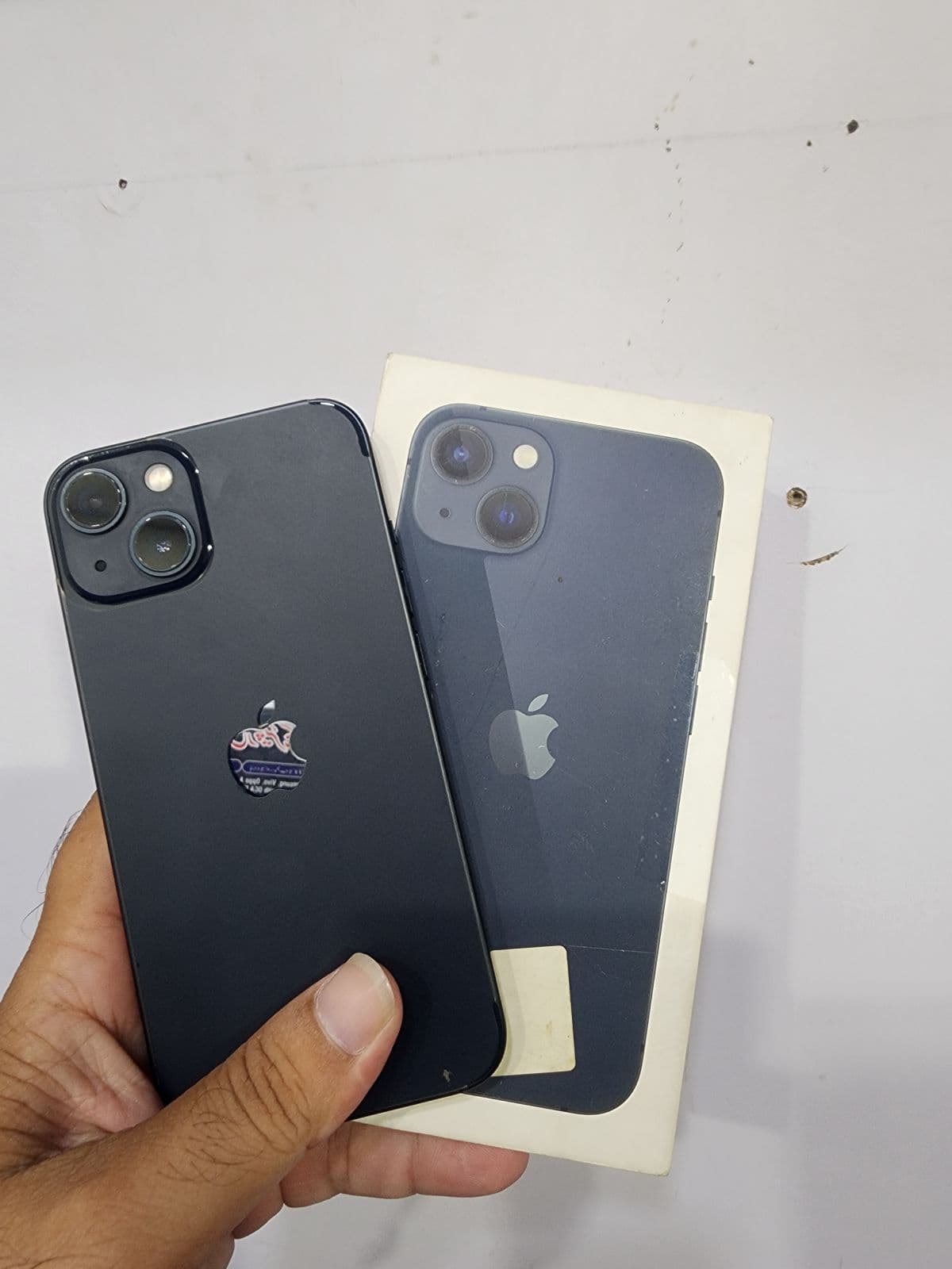 iPhone 13 · 128GB