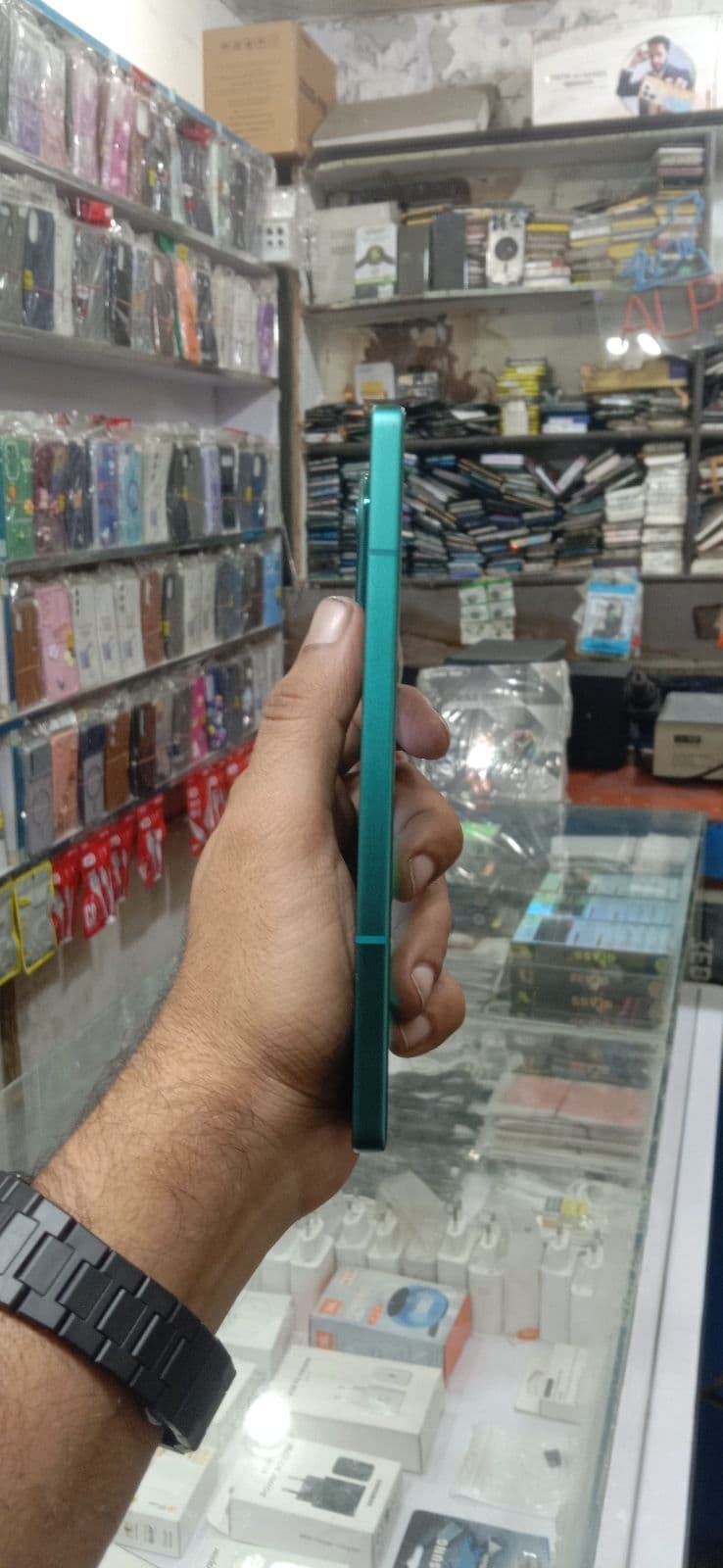 Infinix Note 60 8GB / 256GB in Rose Gold — photo 3