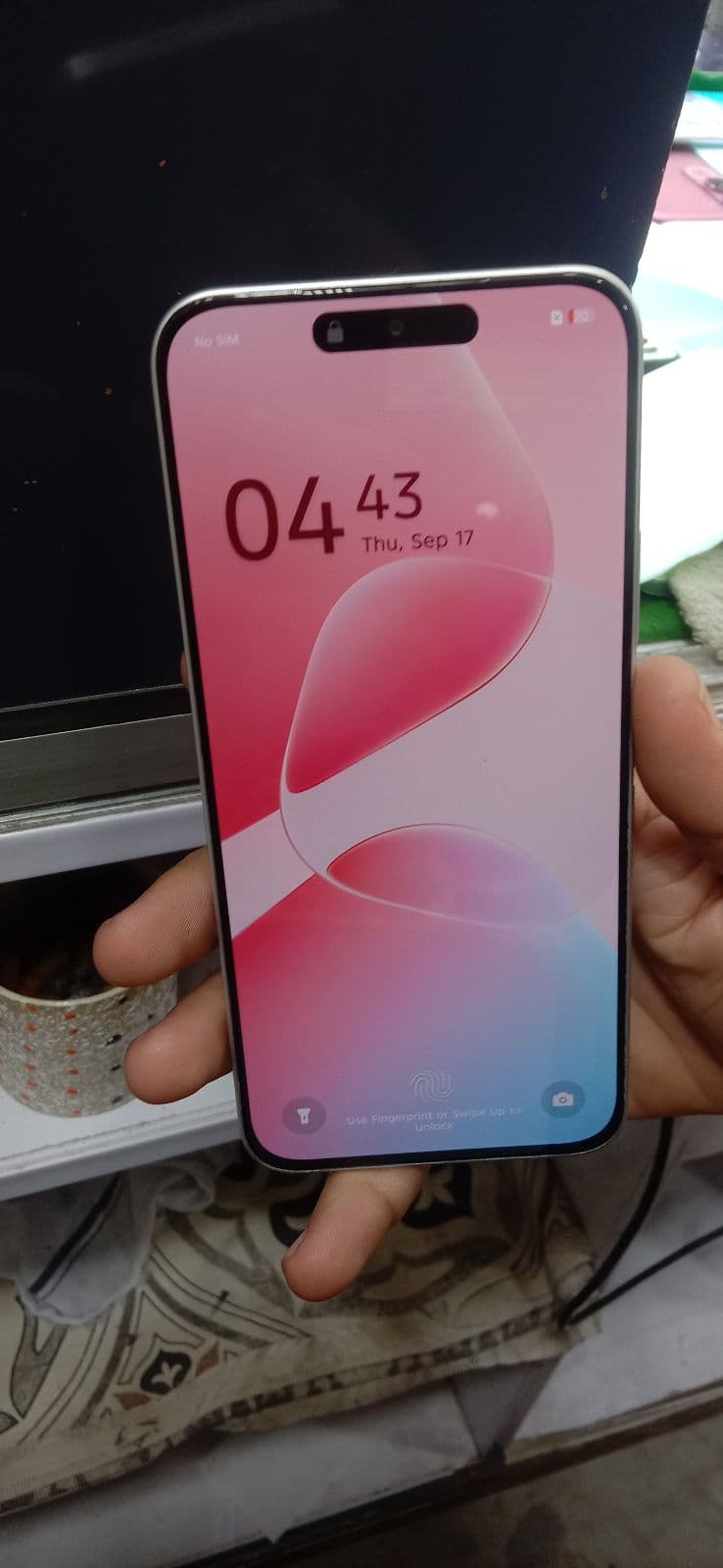 Infinix Hot 60 Pro 8GB / 128GB in Titanium Silver — photo 2