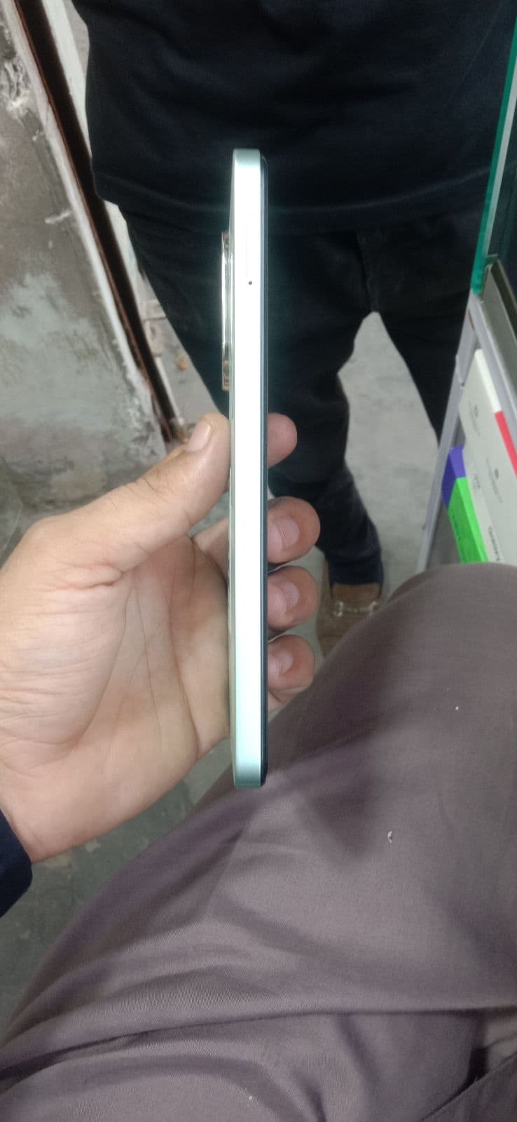 Xiaomi Redmi A5 4GB / 64GB in Lake Green — photo 3