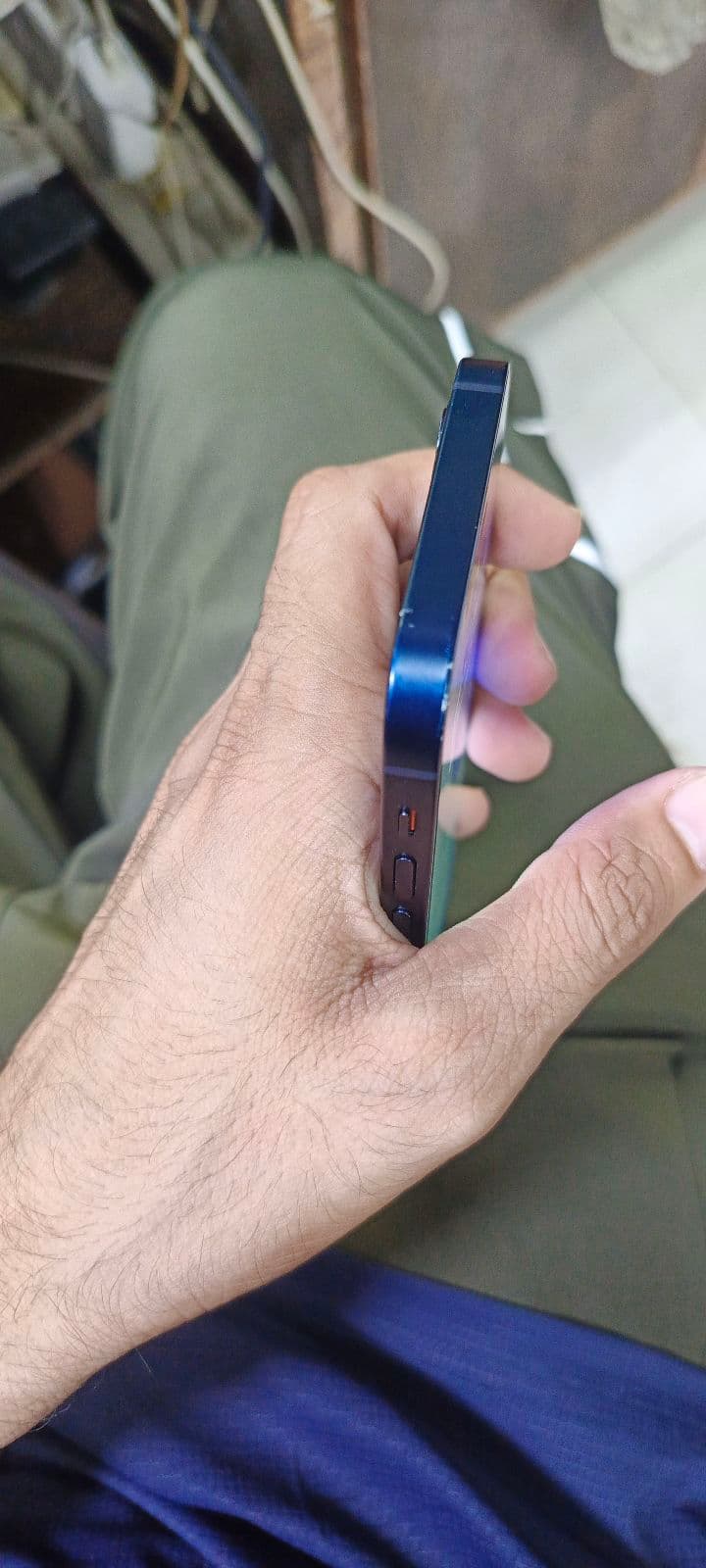 Apple iPhone 12 64GB in Blue — photo 3