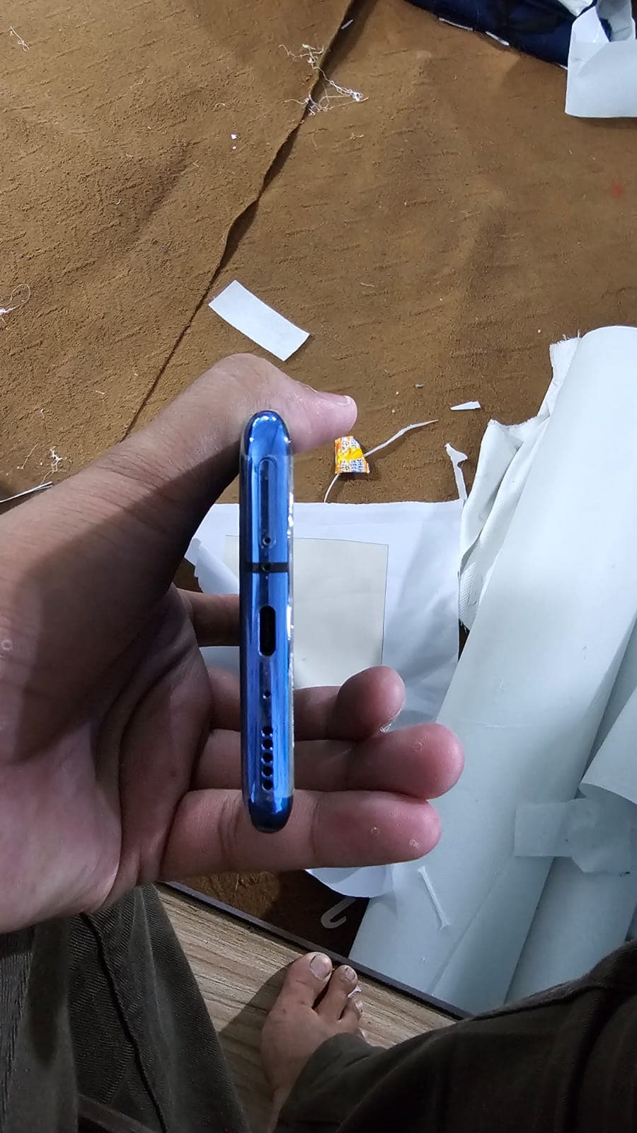 OnePlus 7 Pro 8GB / 256GB in Nebula Blue — photo 2