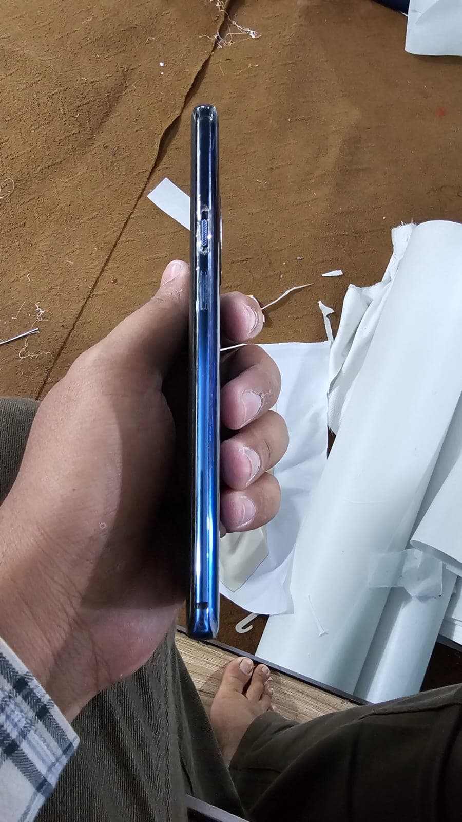 OnePlus 7 Pro 8GB / 256GB in Nebula Blue — photo 3