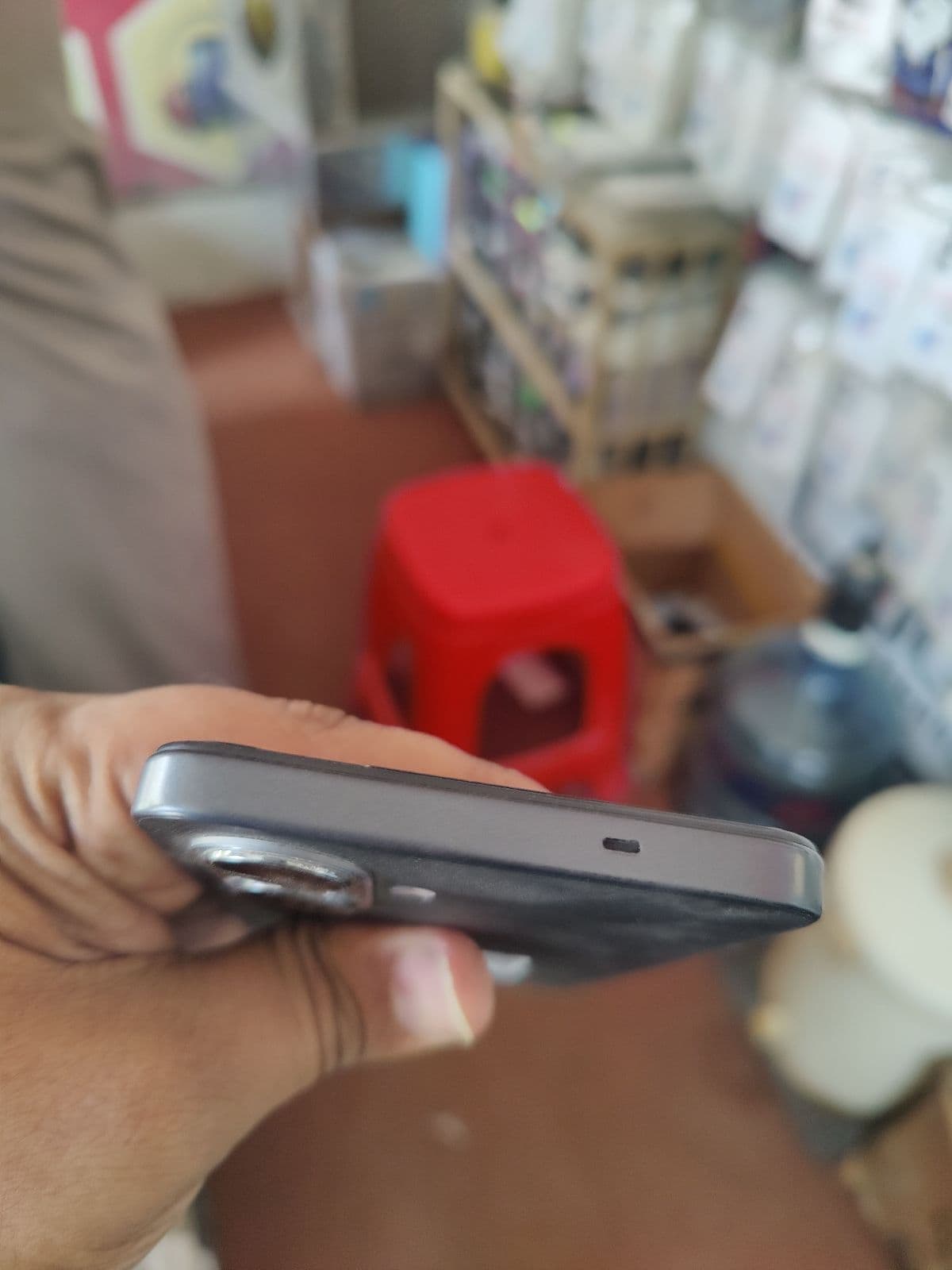 Tecno Spark Go 2 4GB / 64GB in Ink Black — photo 4