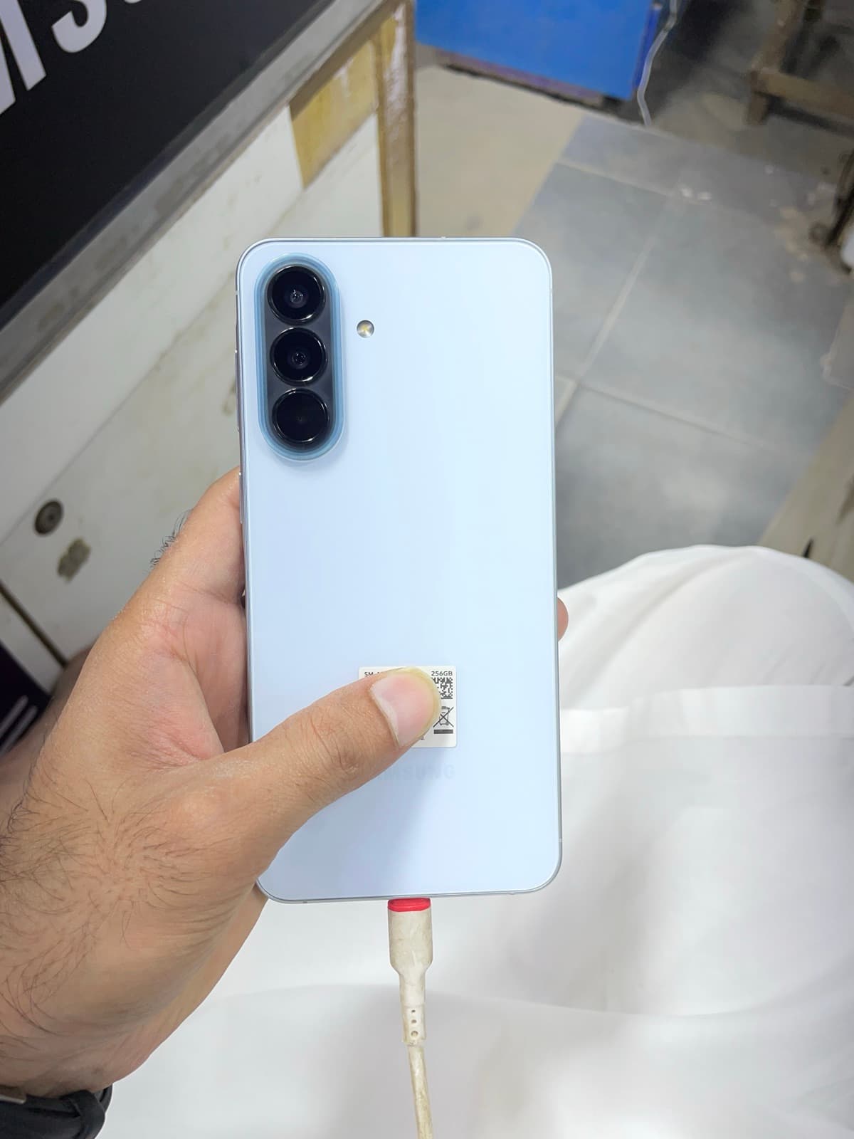 Galaxy A57 · 12GB / 256GB