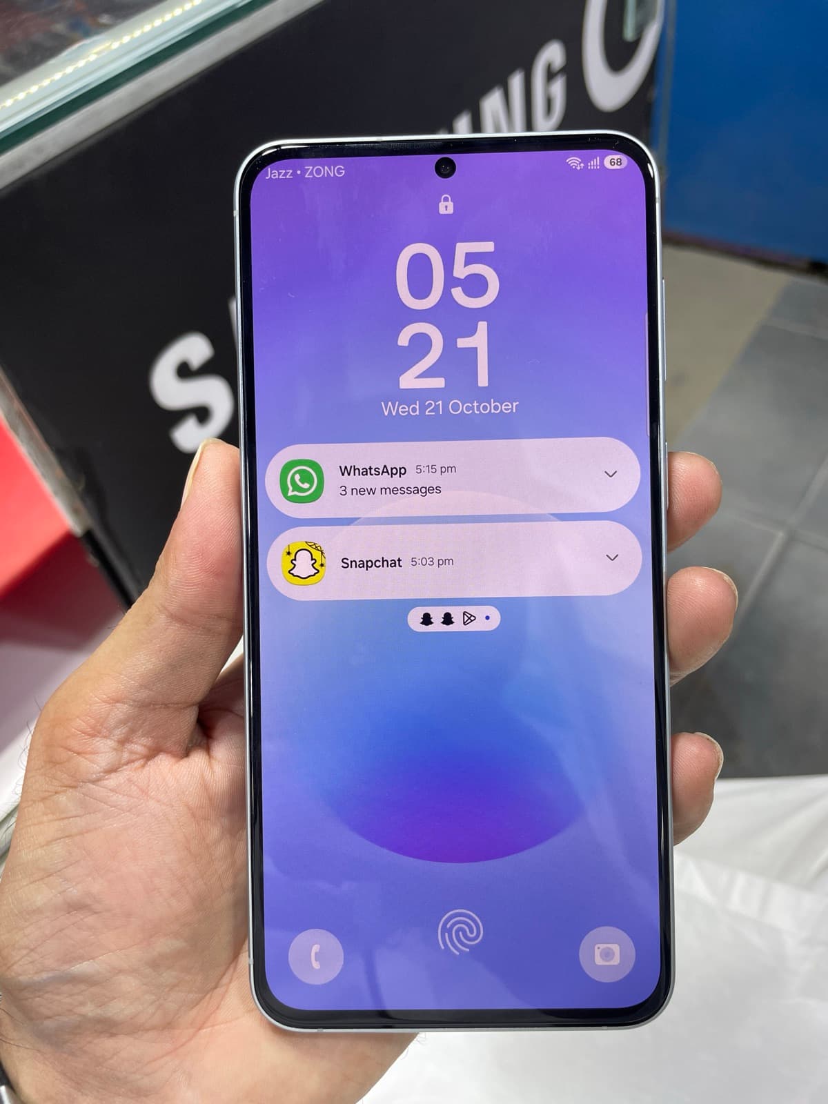 Samsung Galaxy A57 12GB / 256GB in Awesome Icyblue — photo 5