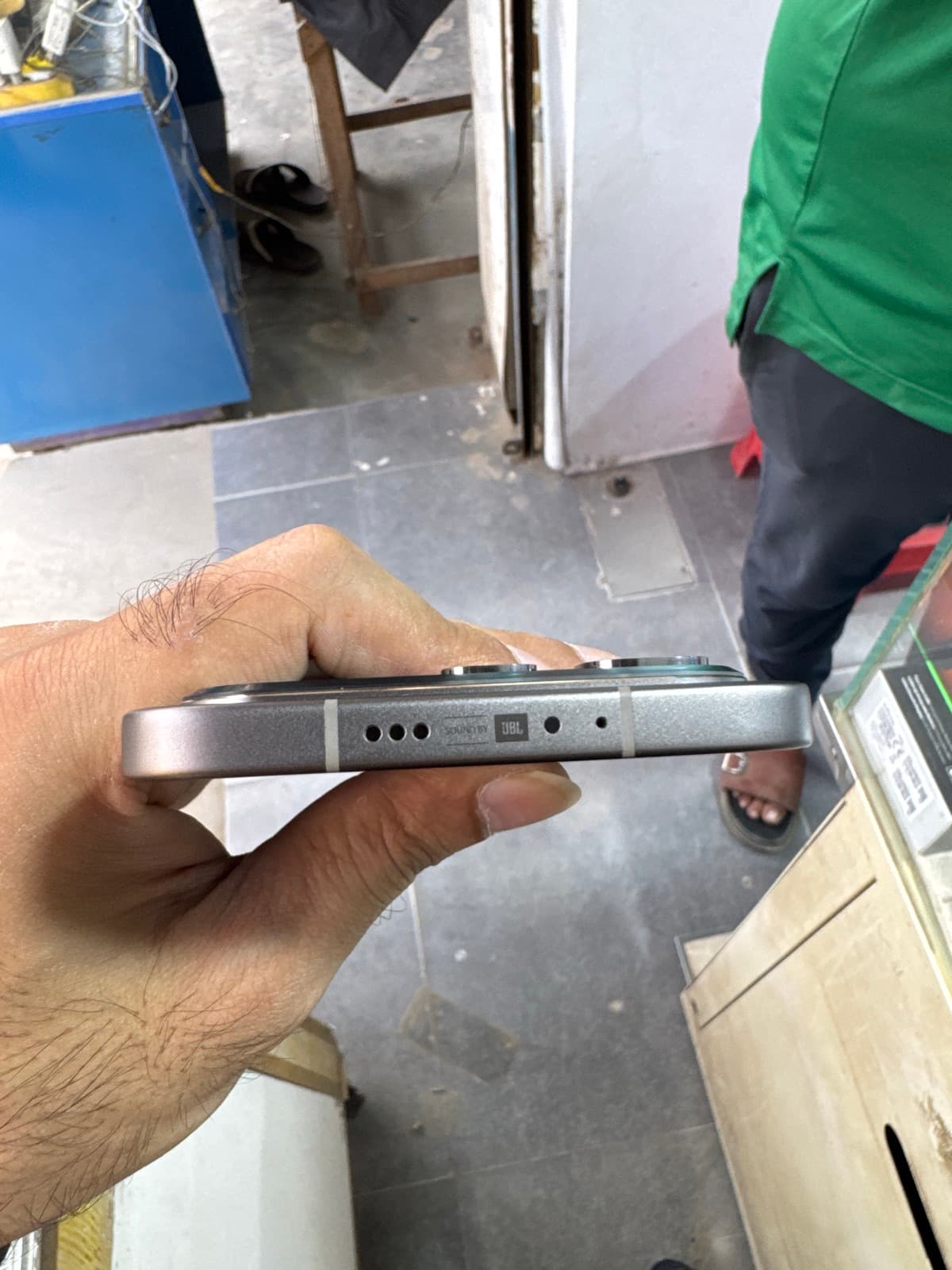 Infinix Note 60 Pro 8GB / 256GB in Mist Titanium — photo 4