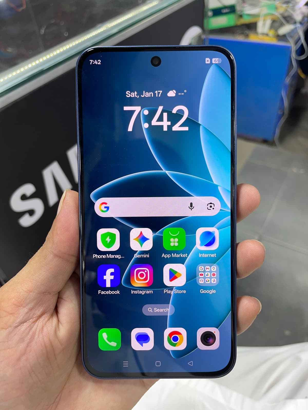 Oppo A6s Pro 8GB / 256GB in Eclipse Blue — photo 5