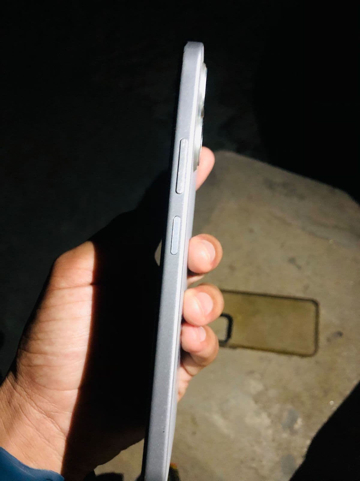 Infinix Smart 10 4GB / 64GB in Titanium Silver — photo 4