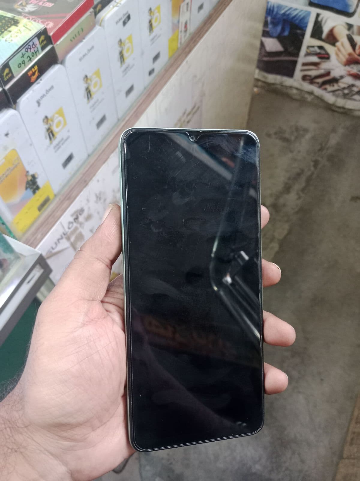 Xiaomi Redmi A3x 3GB / 64GB in Aurora Green — photo 2