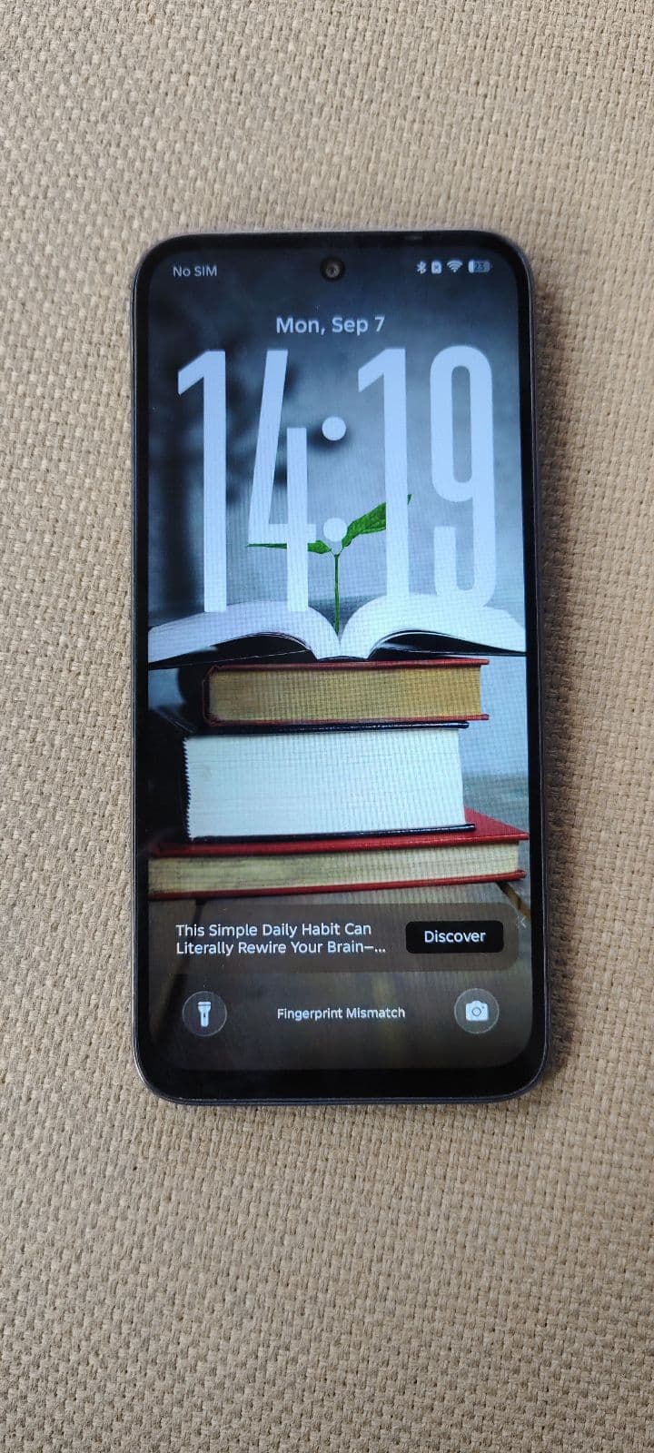 Infinix Hot 70 6GB / 128GB in Night Pulse — photo 2