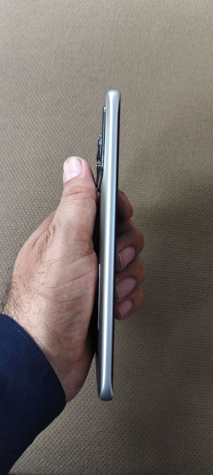 Infinix Note Edge 8GB / 256GB in Lunar Titanium — photo 4