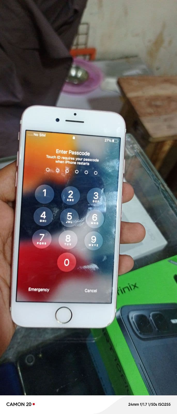 iPhone 7 · 32GB