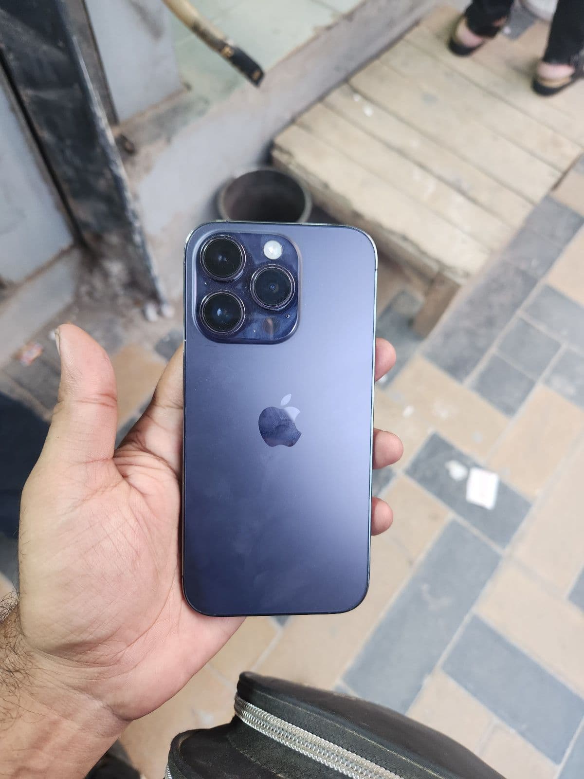 iPhone 14 Pro · 256GB