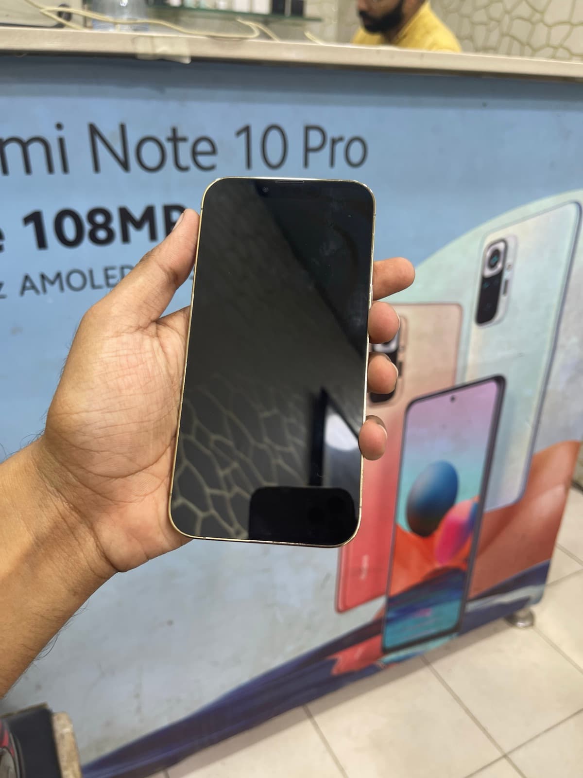 Apple iPhone 13 Pro 128GB in Silver — photo 2