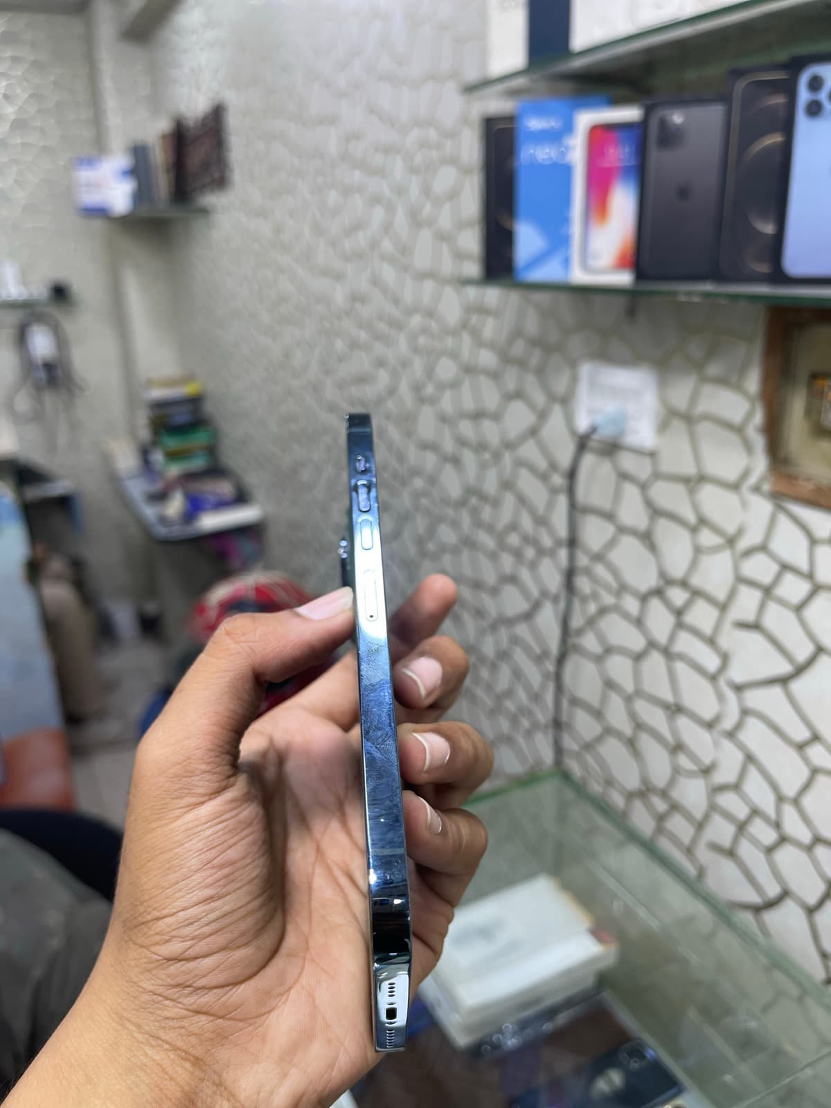 Apple iPhone 13 Pro Max 128GB in Alpine Green — photo 3