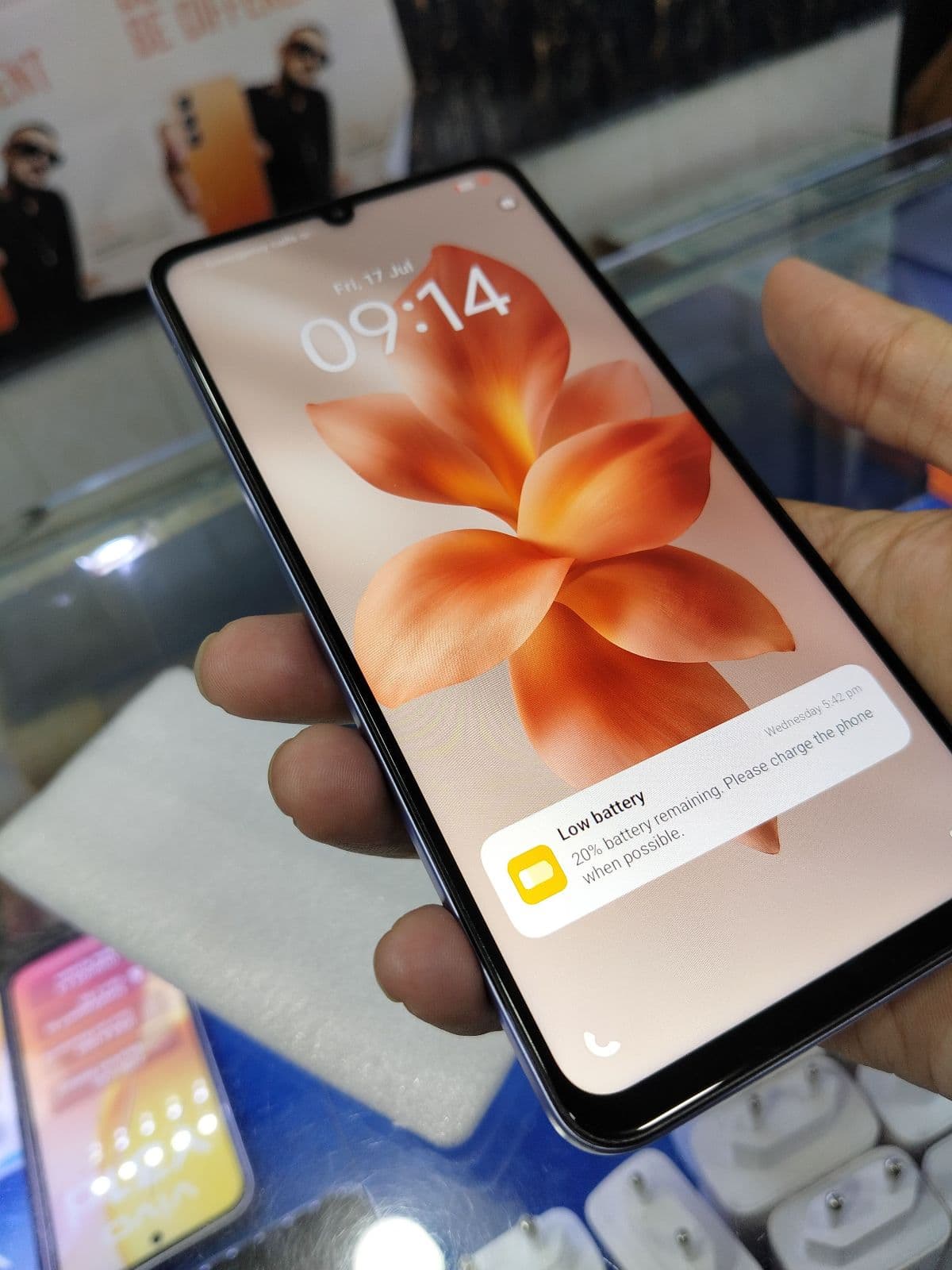 Vivo Y05 4GB / 128GB in Haze Blue — photo 5
