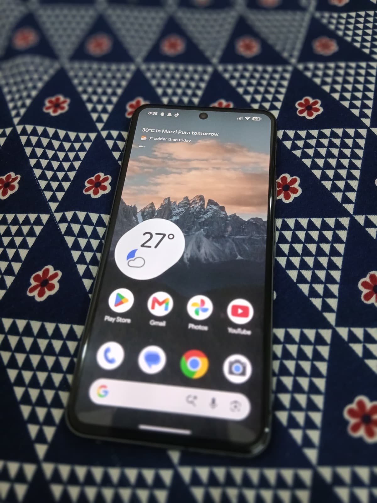 Google Pixel 8 8GB / 128GB in Obsidian — photo 2