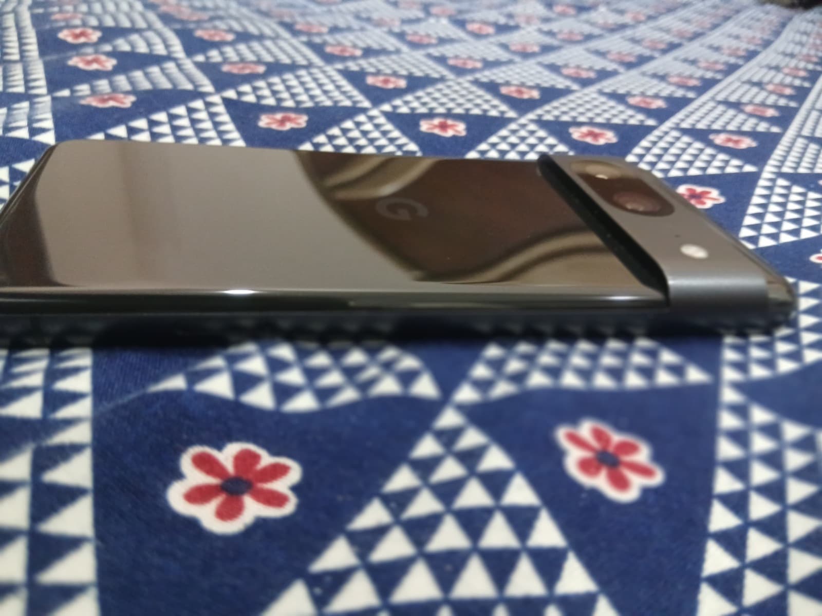 Google Pixel 8 8GB / 128GB in Obsidian — photo 3