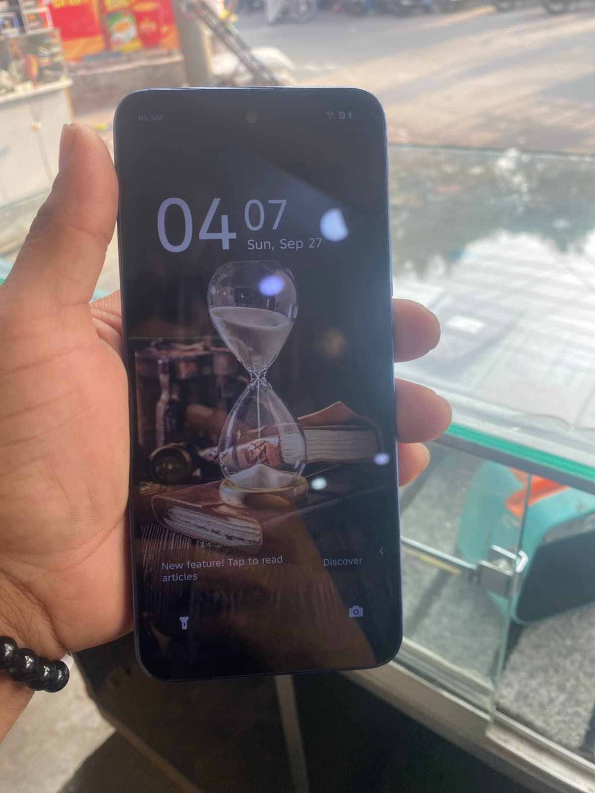 Infinix Hot 60i · 6GB / 128GB