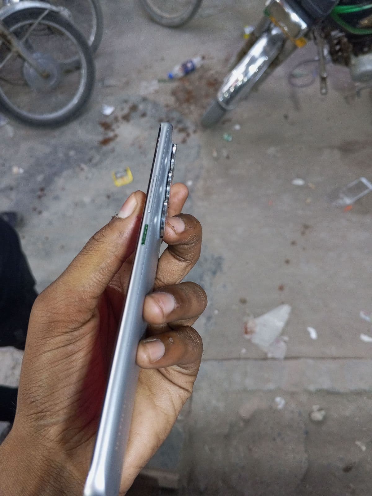 Infinix Hot 60 Pro+ 8GB / 128GB in Titanium Grey — photo 5