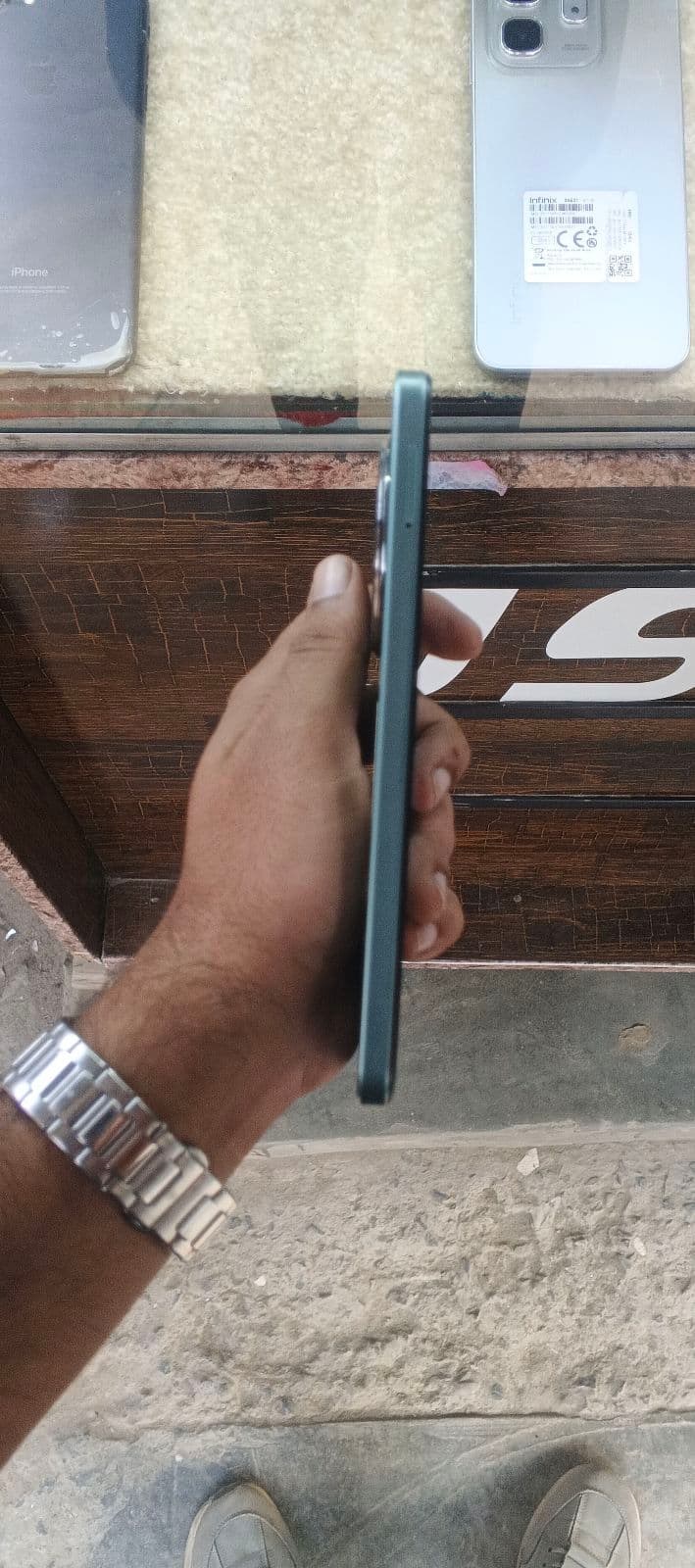 Xiaomi Redmi A3 4GB/64GB in Forest Green — photo 3