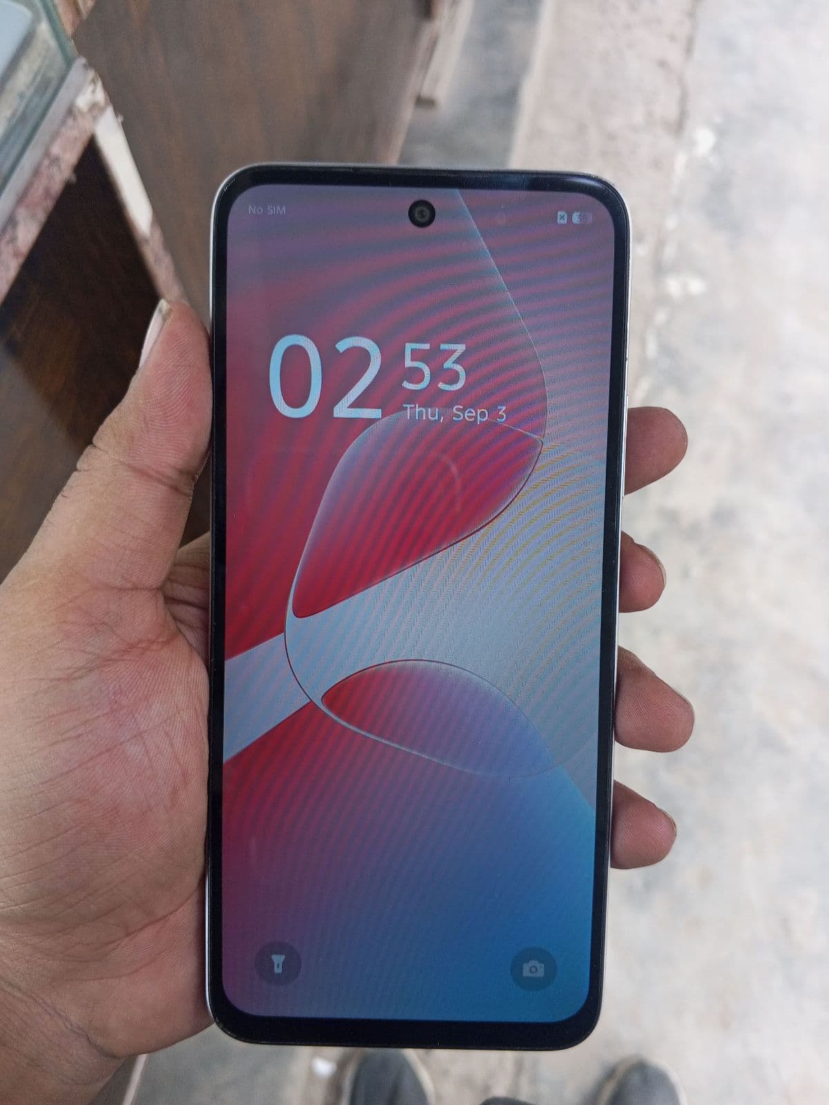 Infinix Hot 60i 6GB / 128GB in Titanium Silver — photo 2