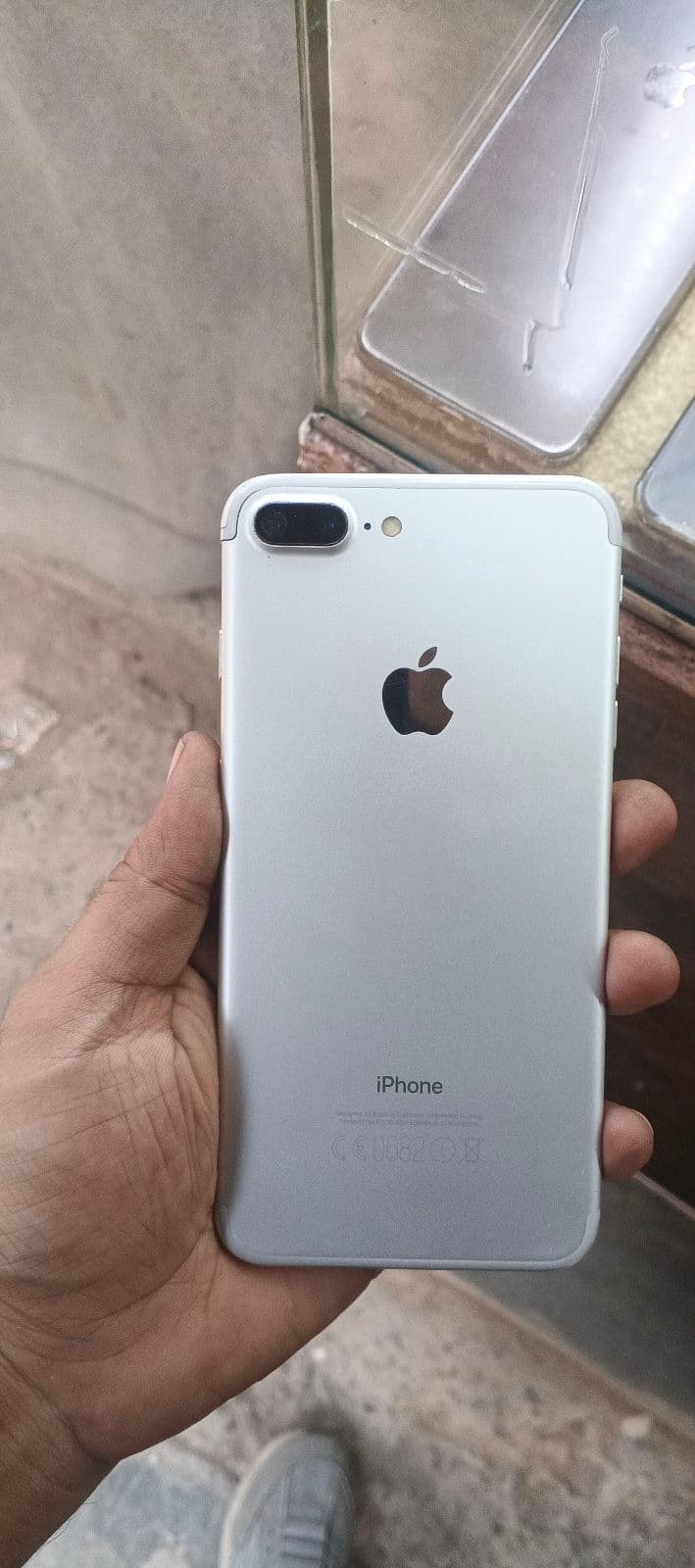 iPhone 7 Plus · 256GB