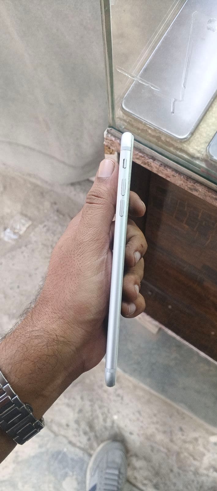 Apple iPhone 7 Plus 256GB in Silver — photo 3