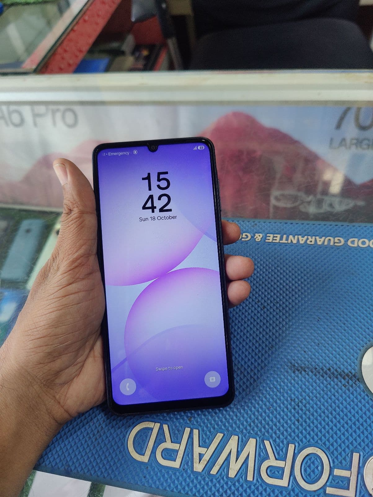 Samsung Galaxy A07 6GB / 128GB in Black — photo 2