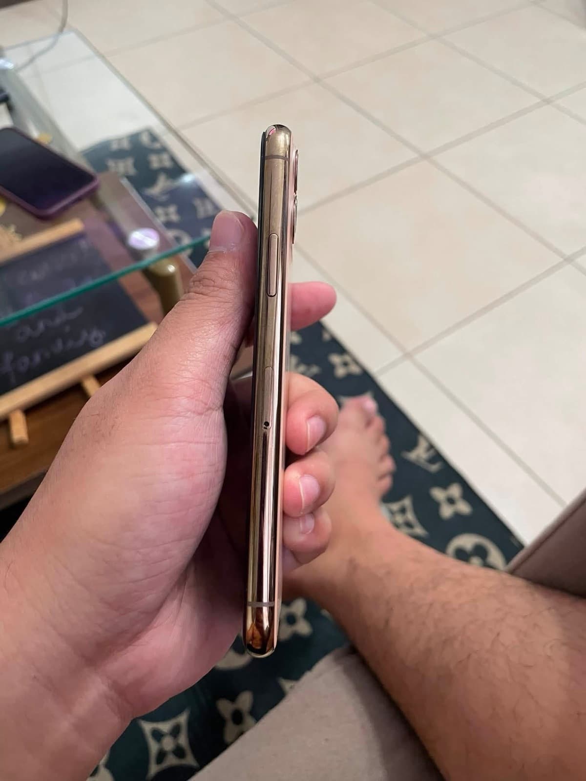 Apple iPhone 11 Pro 256GB in Gold — photo 3