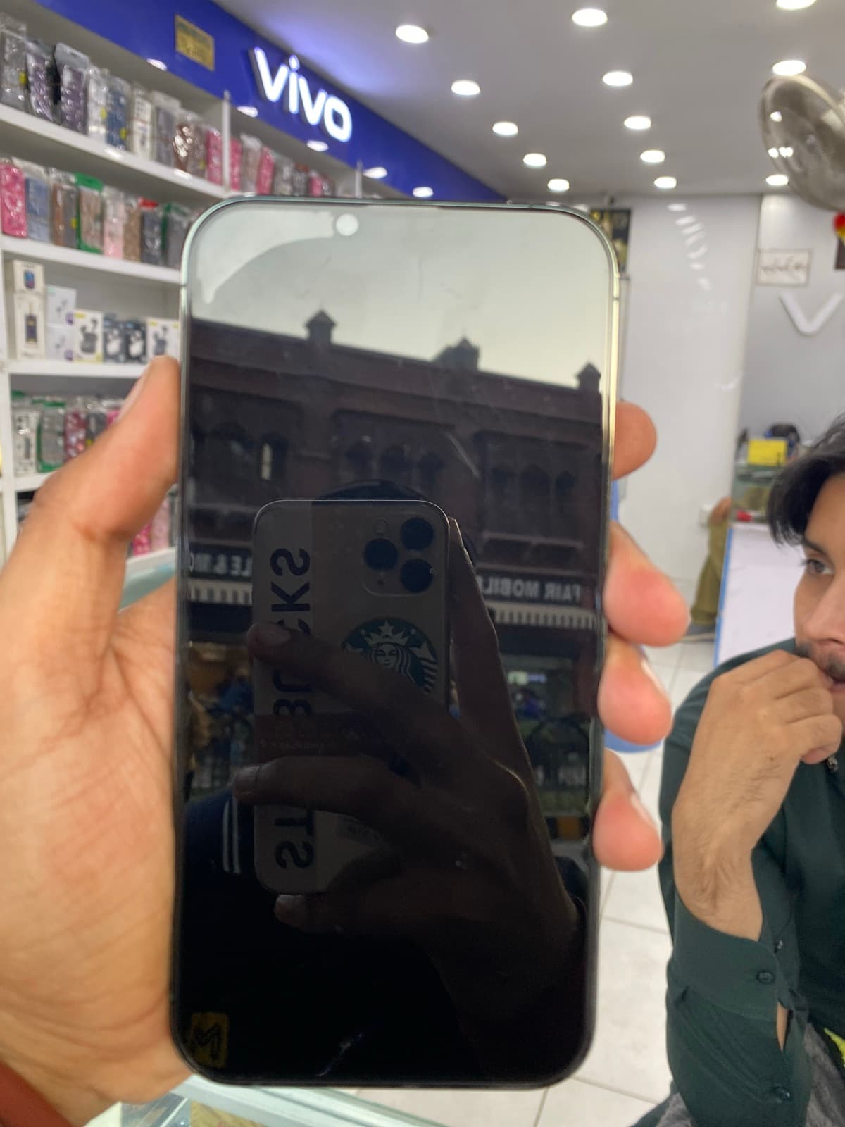 Apple iPhone 13 Pro Max 128GB in Alpine Green — photo 2