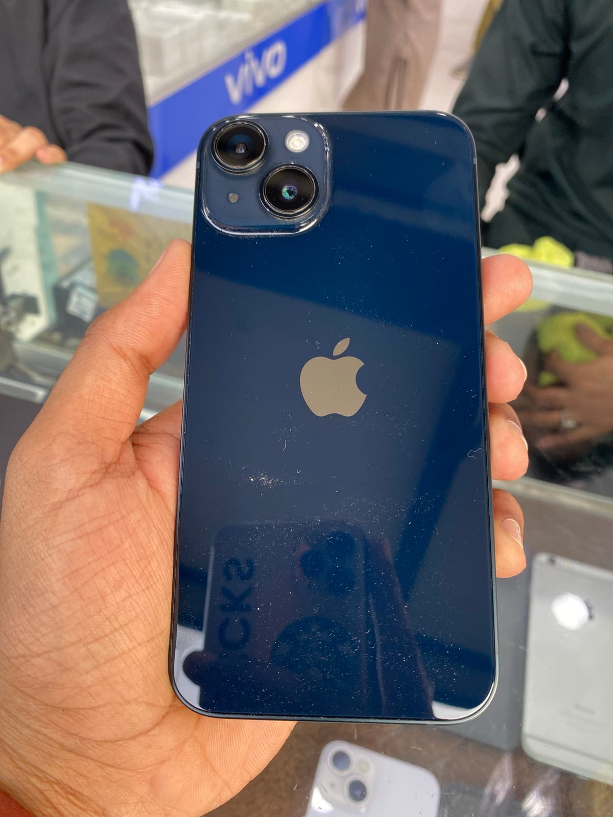 iPhone 14 · 128GB
