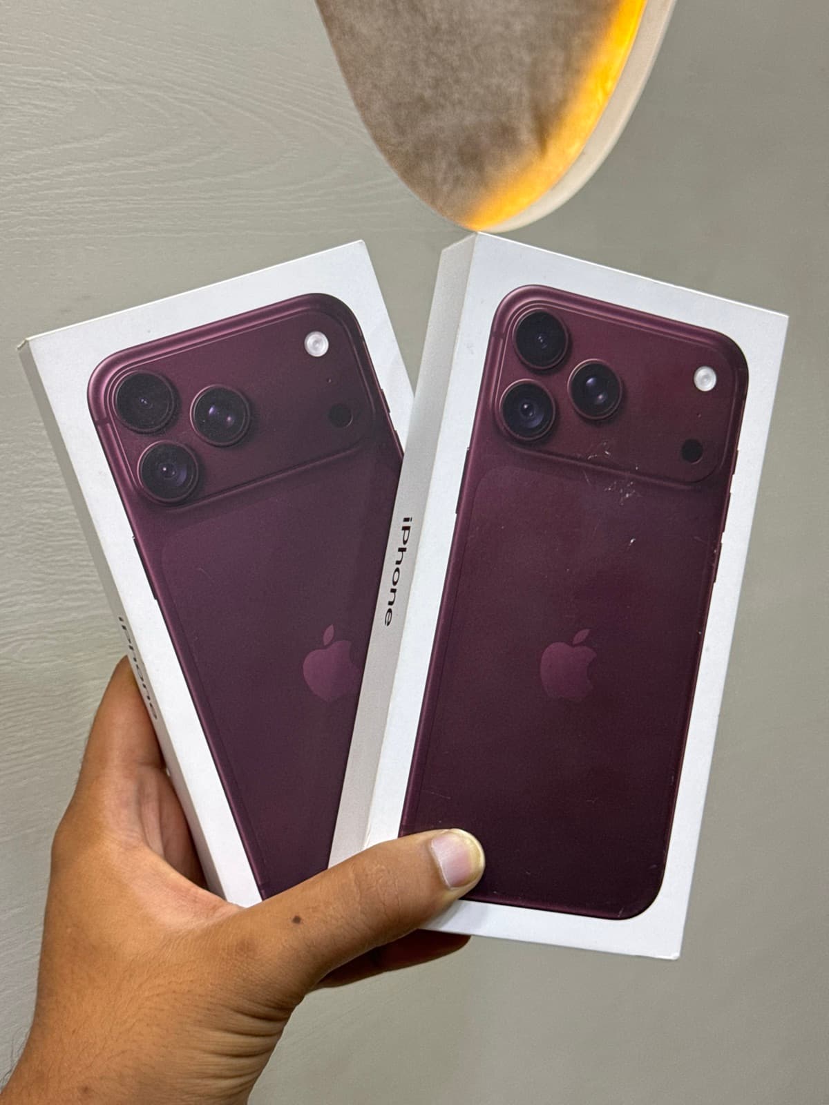 Apple iPhone 18 Pro Max 512GB in Burgundy — photo 2