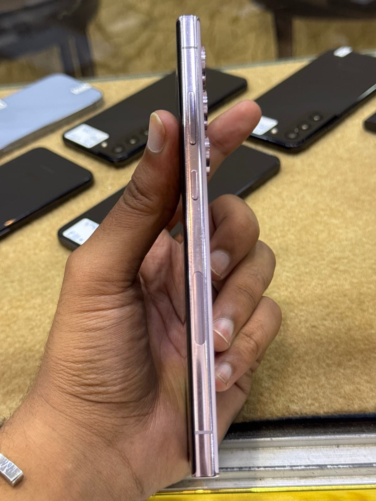 Samsung Galaxy S23 Ultra 8GB / 256GB in Lavender — photo 3