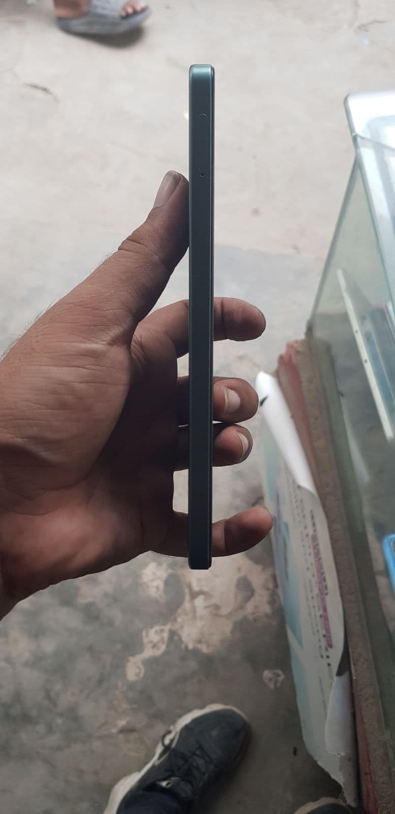 Oppo A5 2025 6GB / 128GB in Aurora Green — photo 3