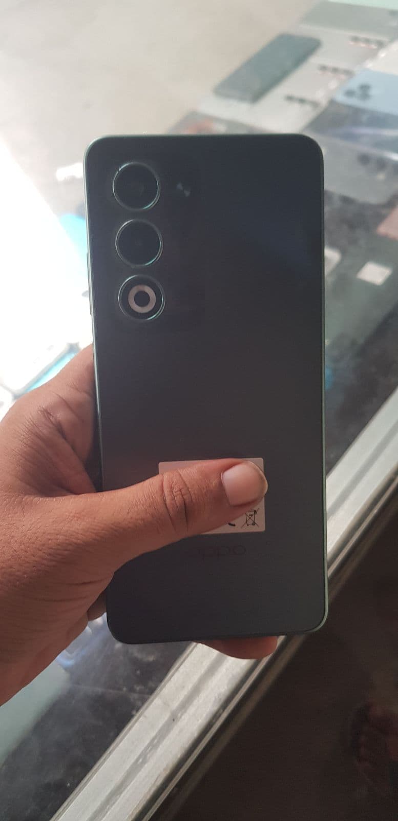 Oppo A5 2025 6GB / 128GB in Aurora Green — photo 1