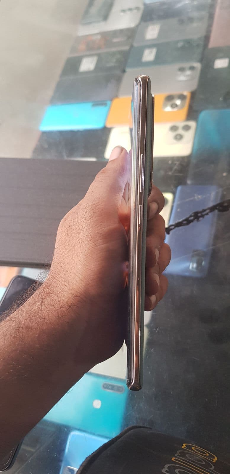 Infinix Zero 30 8GB / 256GB in Rome Green — photo 4