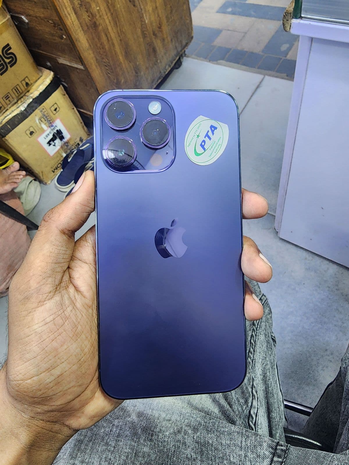 Apple iPhone 14 Pro Max 128GB in Deep Purple — photo 2
