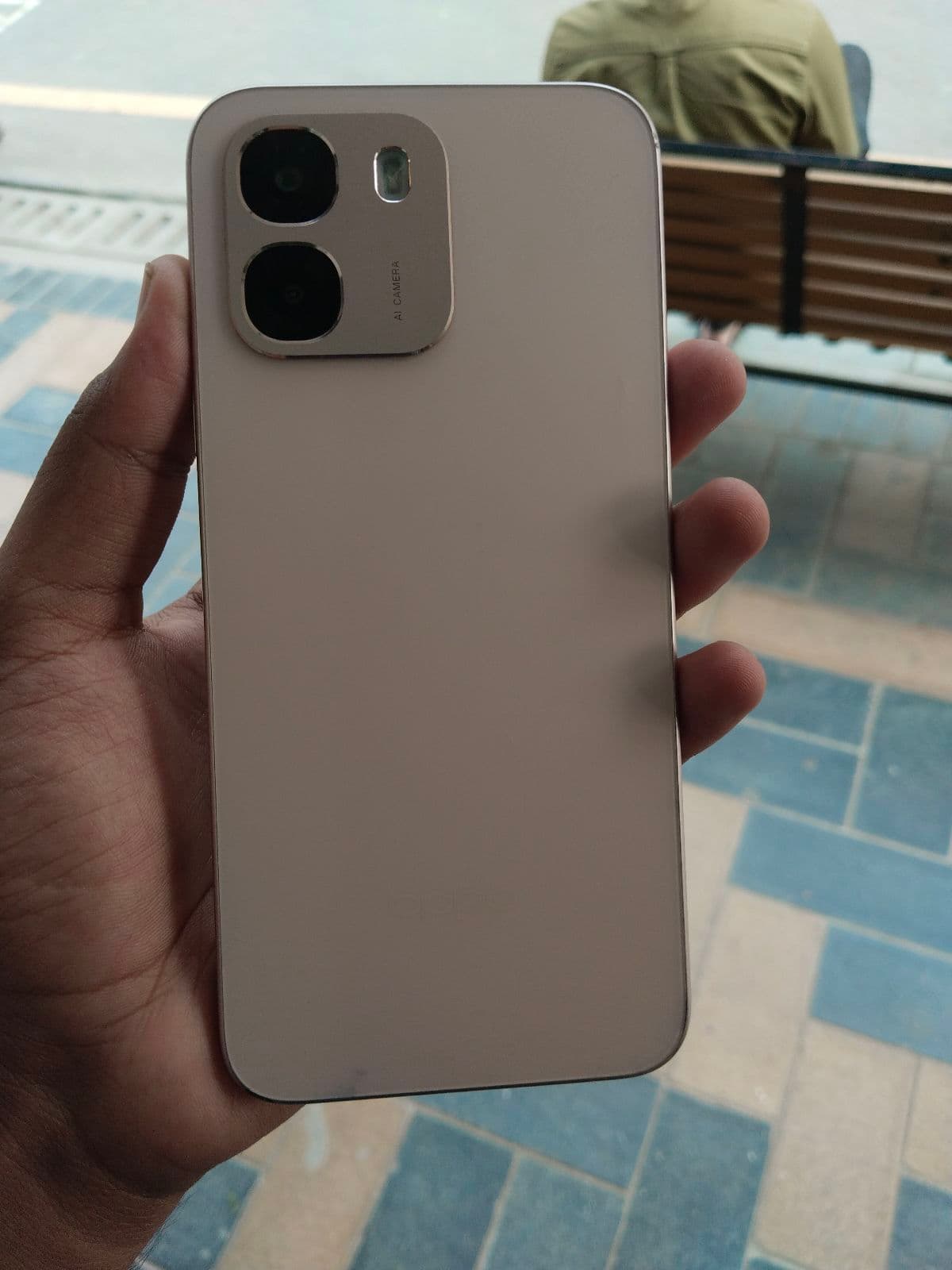 Oppo A6 · 8GB / 256GB