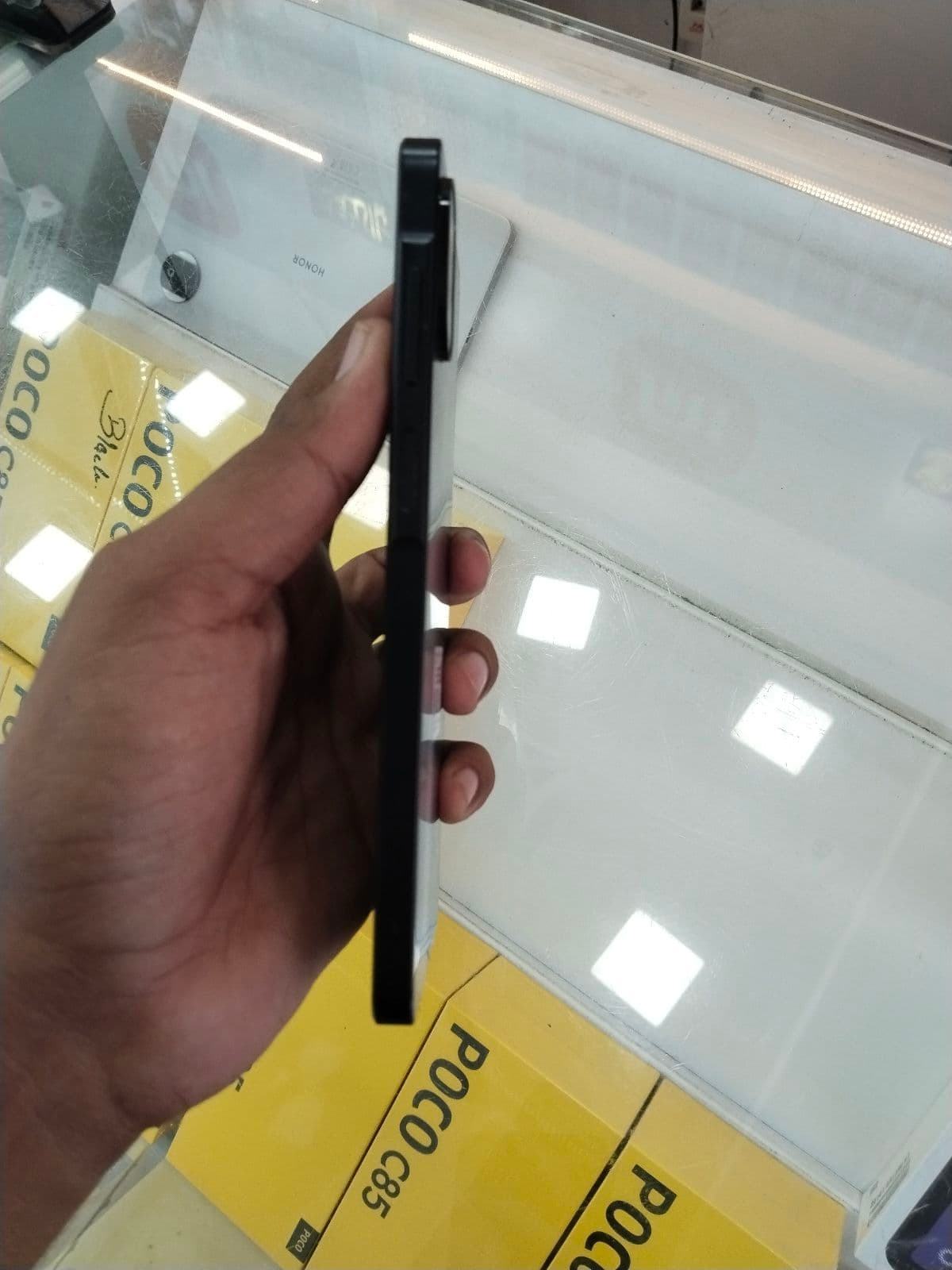 Samsung Galaxy A07 4GB / 64GB in Black — photo 4