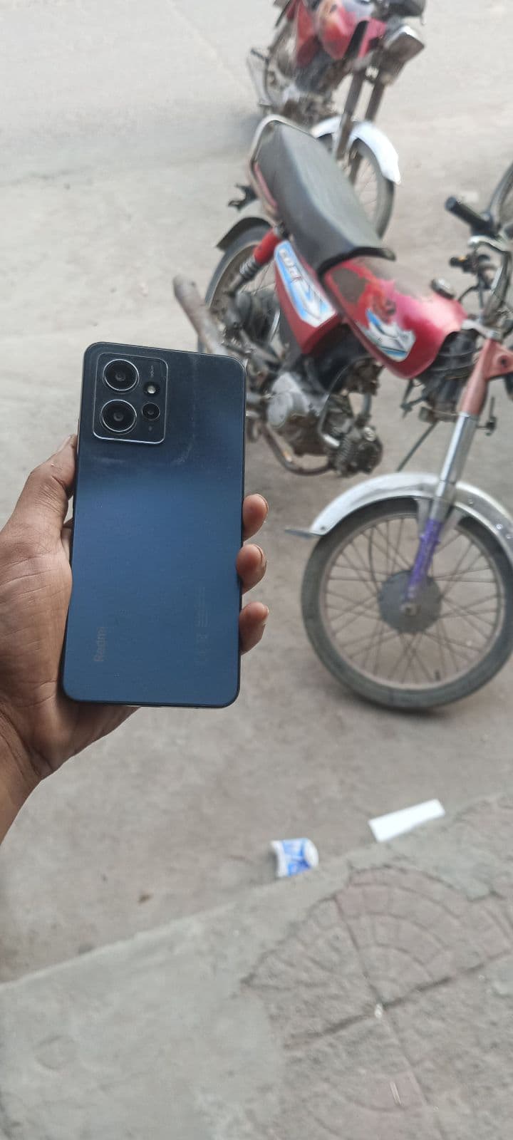 Redmi Note 12 · 8GB / 256GB