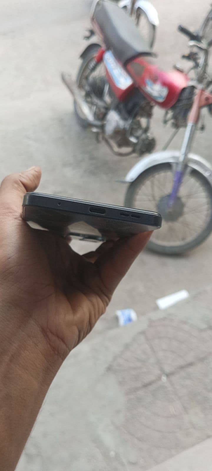 Xiaomi Redmi Note 12 8GB / 256GB in Onyx Gray — photo 3