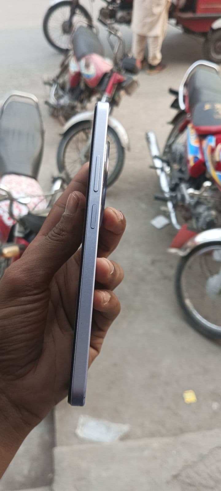 Xiaomi Redmi 14C 6GB / 128GB in Dreamy Purple — photo 4