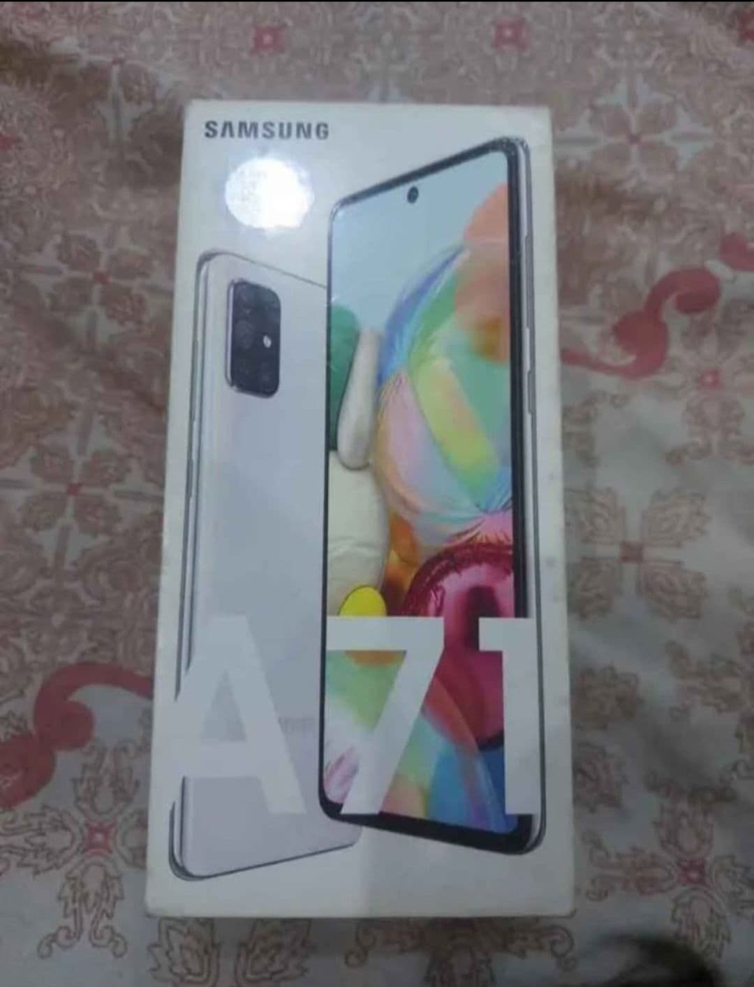 Galaxy A71 · 6GB / 128GB