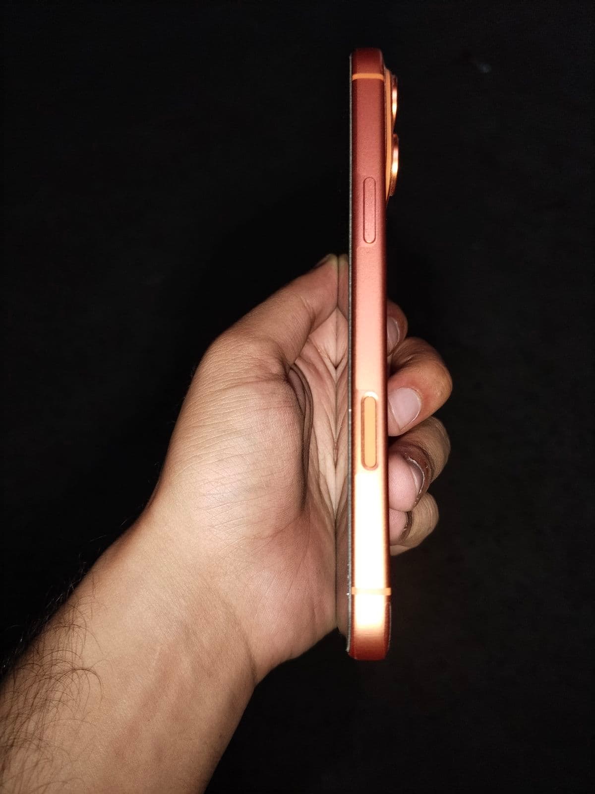 Apple iPhone 17 Pro Max 256GB in Cosmic Orange — photo 5
