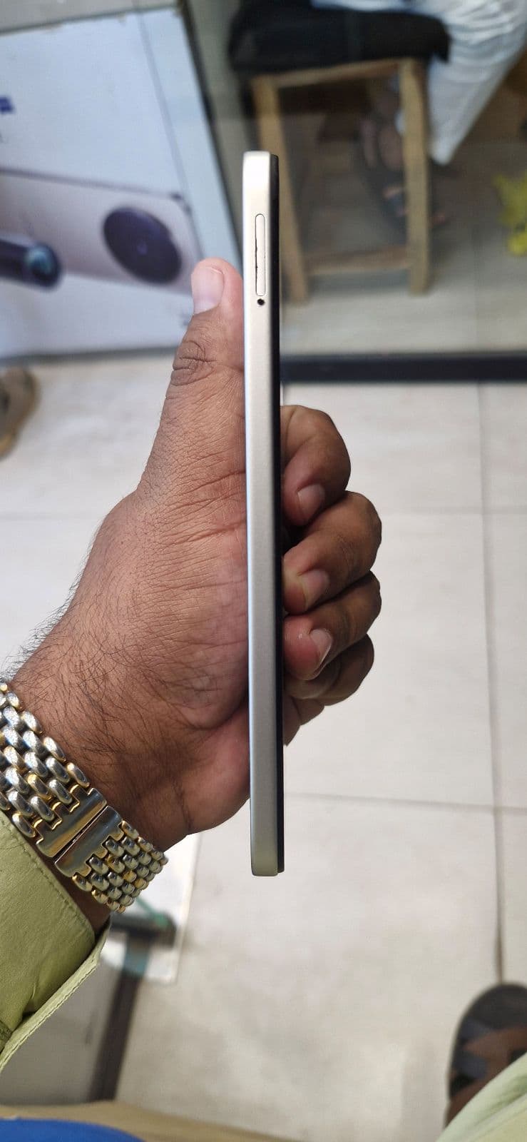 Infinix Smart 20 4GB / 128GB in Polaris Titanium — photo 2