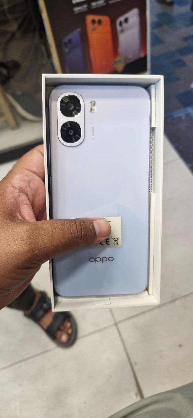 Oppo A6k 6GB / 128GB in Crystal Blue — photo 1
